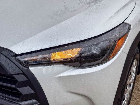 New 2026 Toyota Corolla Cross L FWD image 9