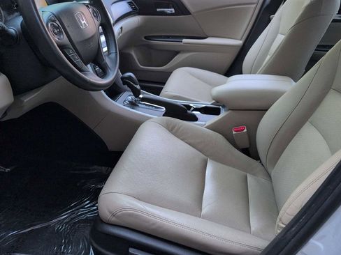Used 2015 Honda Accord EX-L image 16