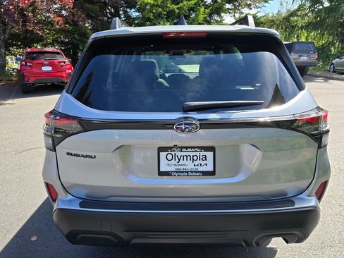 New 2026 Subaru Forester Premium AWD/4WD image 5