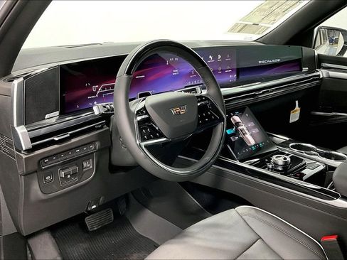 New 2026 Cadillac Escalade Sport w/ Touring Package image 28