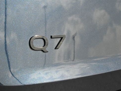 Used 2025 Audi Q7 3.0T Premium Plus w/ Premium Plus Package image 18