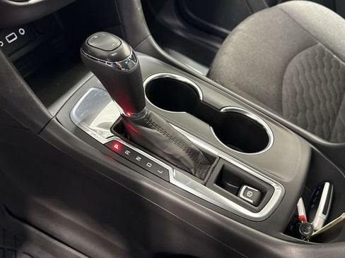 Certified 2021 Chevrolet Equinox LT image 20