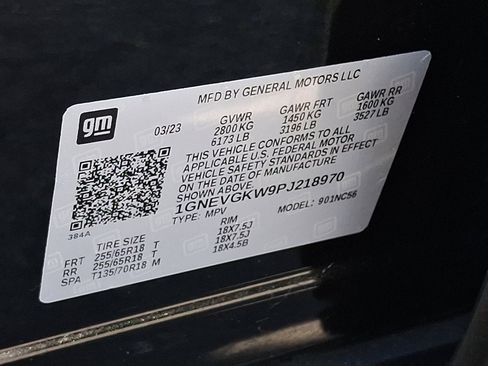 Used 2023 Chevrolet Traverse LT AWD/4WD image 28