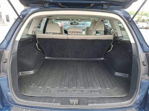 Used 2011 Subaru Outback 2.5i Premium AWD/4WD image 28