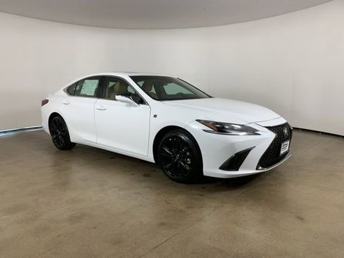 Used 2025 Lexus ES 300h F Sport w/ Accessory Package (Z2) FWD image 5