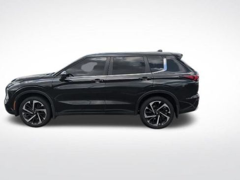 Used 2022 Mitsubishi Outlander SE FWD image 12