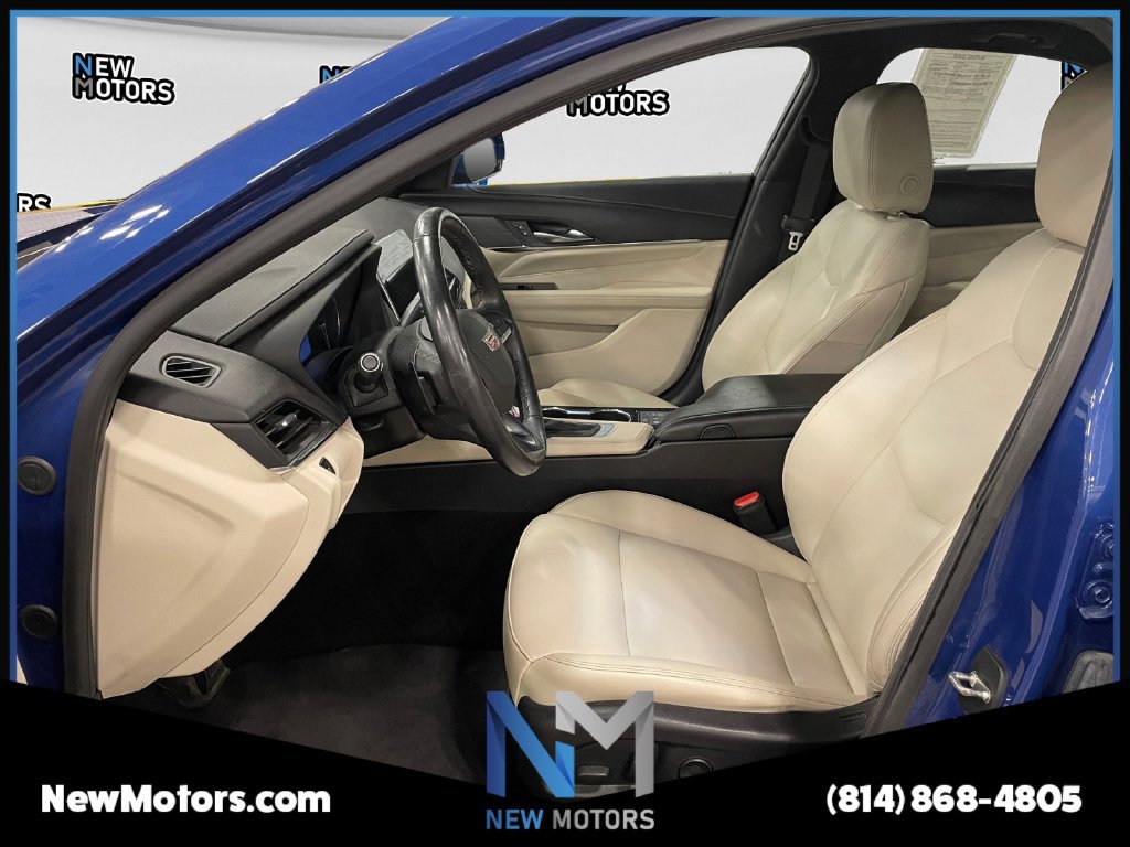 Used 2023 Cadillac CT4 Luxury w/ Cold Weather Package AWD/4WD image 10