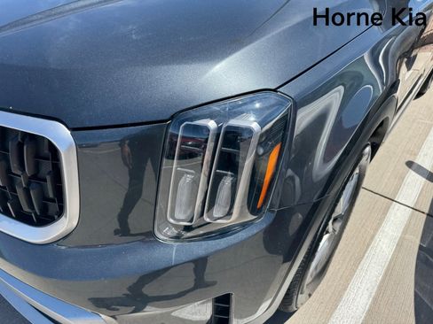 Certified 2023 Kia Telluride LX FWD image 6