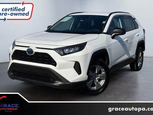 Used 2022 Toyota RAV4 LE AWD/4WD image 1