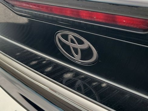 New 2026 Toyota Prius Plug-In Hybrid image 40