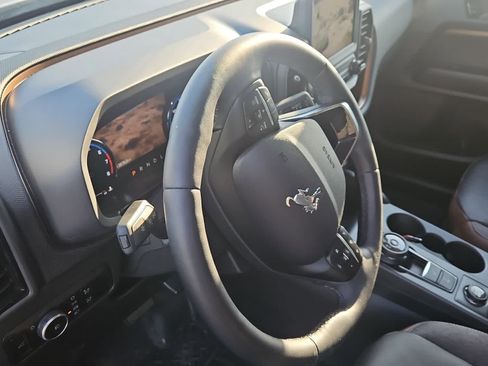 Used 2024 Ford Bronco Sport Outer Banks w/ Topo Graphic Package image 2