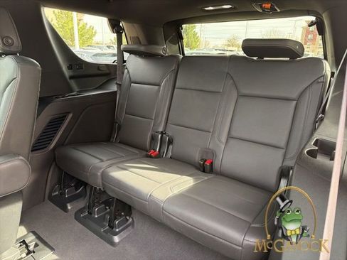 Used 2023 Chevrolet Tahoe Z71 w/ Luxury Package image 20