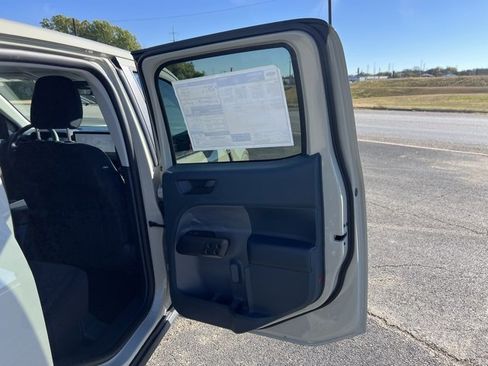 New 2025 Ford Maverick XLT w/ XLT Luxury Package image 17