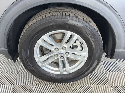 Certified 2022 Ford Explorer XLT AWD/4WD image 8
