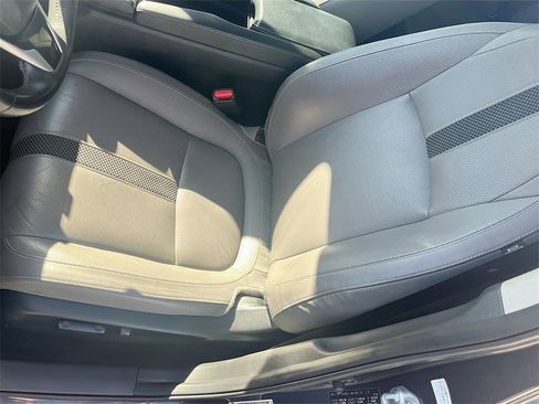 Used 2019 Honda Civic EX-L image 18