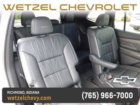 Used 2025 Buick Enclave Avenir w/ Super Cruise Package AWD/4WD image 23