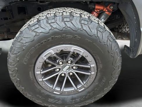 Used 2020 Ford F150 Raptor w/ Equipment Group 802A Luxury image 32