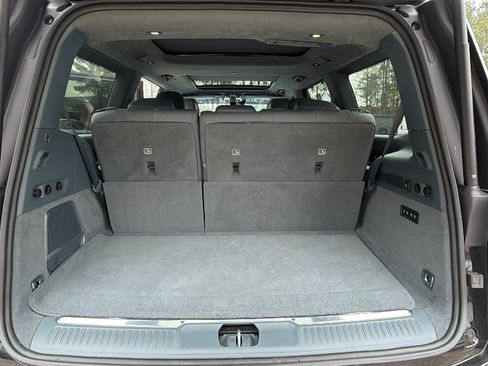 Certified 2022 Jeep Grand Wagoneer Series II AWD/4WD image 13