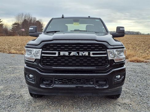 Used 2024 RAM 2500 Big Horn w/ Sport Appearance Package image 3