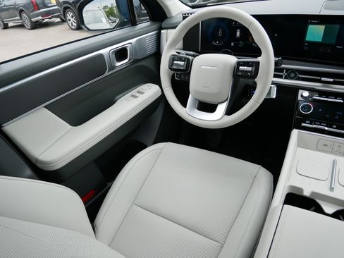 Certified 2026 Hyundai Santa Fe SEL AWD/4WD image 9