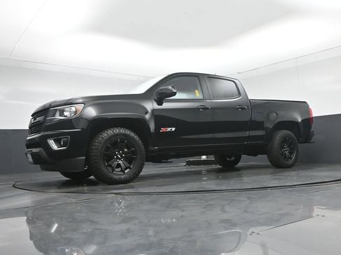 Used 2020 Chevrolet Colorado Z71 w/ Z71 Midnight Edition image 56