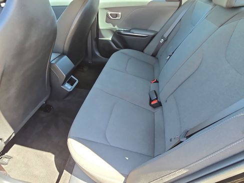 Used 2025 Kia K4 LXS image 15