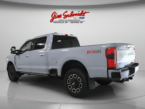 Used 2024 Ford F250 Platinum AWD/4WD image 5
