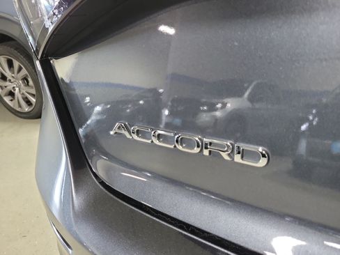 Certified 2025 Honda Accord LX image 6