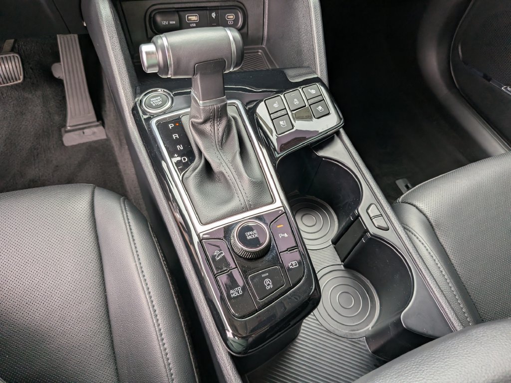 Certified 2025 Kia Sportage SX FWD image 27
