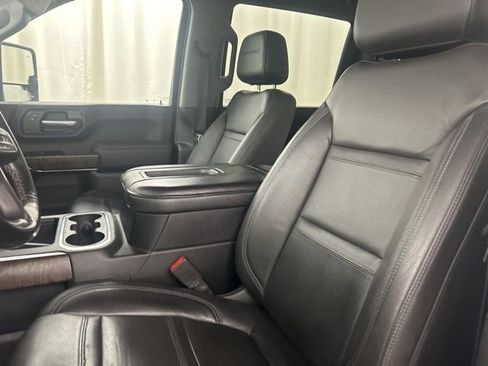 Used 2020 GMC Sierra 2500 Denali w/ Denali Ultimate Package image 10