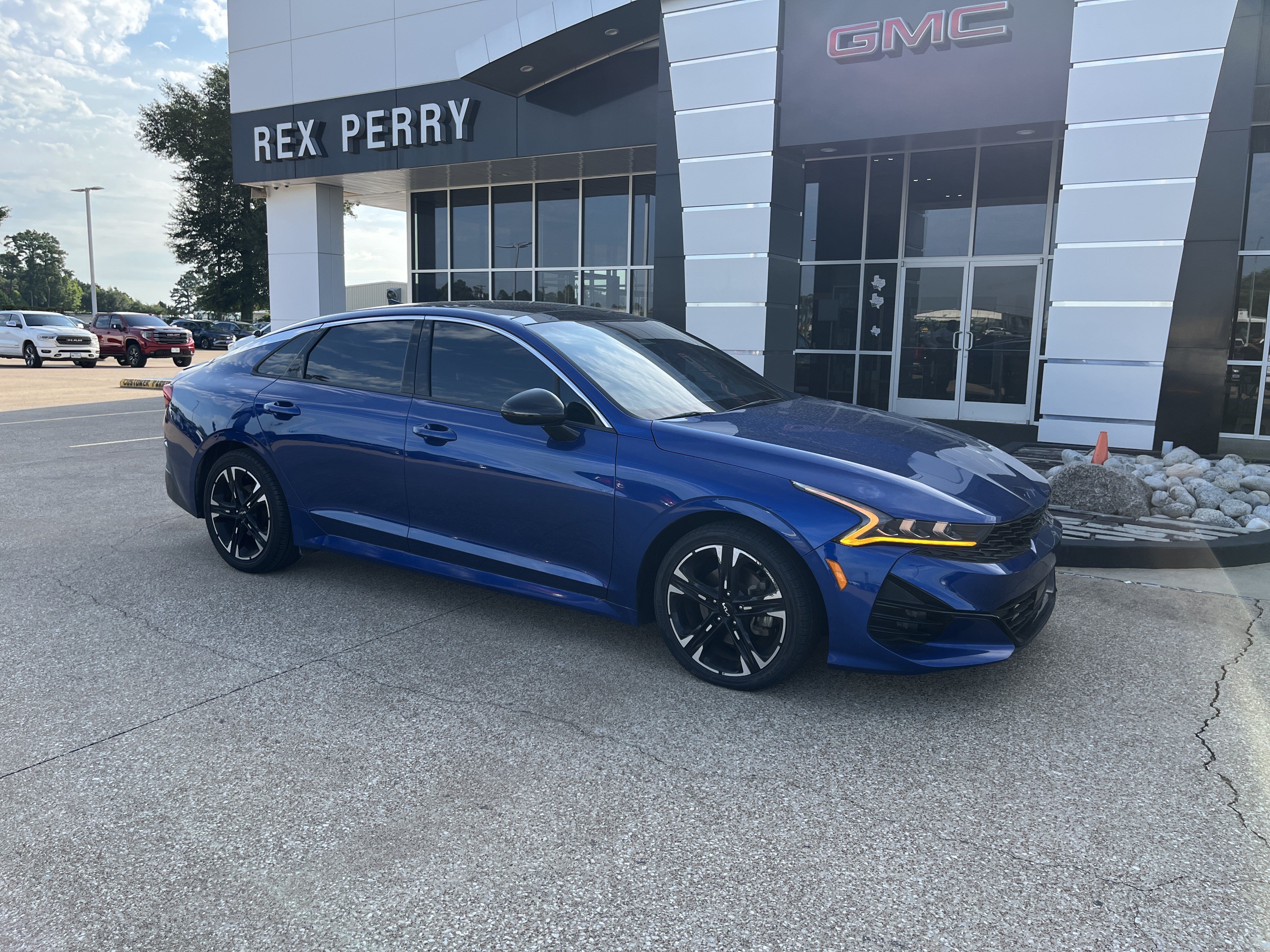 Used 2022 Kia K5 GT-Line w/ GT-Line FWD Premium Package image 2