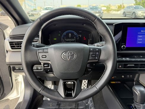Certified 2025 Toyota Camry SE image 21