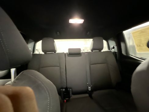 Used 2025 Toyota Tacoma SR w/ SR Upgrade Package RWD image 33