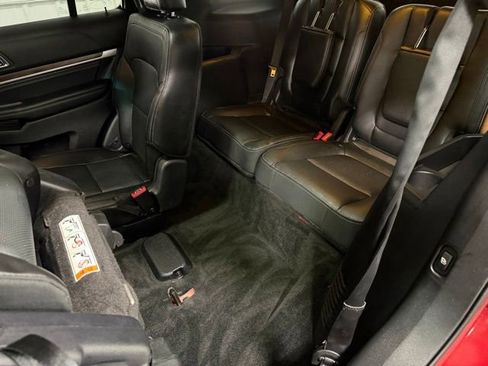 Used 2017 Ford Explorer Limited w/ Equipment Group 301A AWD/4WD image 11