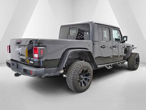 Used 2023 Jeep Gladiator Overland AWD/4WD image 7