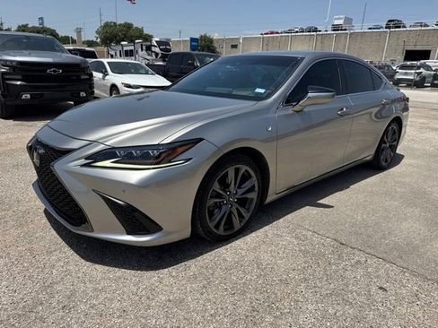 Used 2021 Lexus ES 350 F Sport w/ Protection Package (P3) FWD image 2