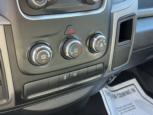 Used 2014 RAM 1500 Express image 17