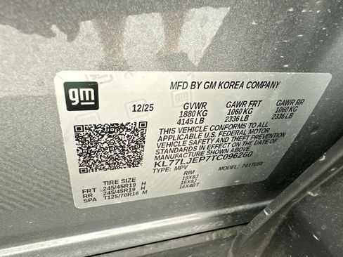Used 2026 Chevrolet Trax RS w/ Sunroof Package FWD image 27