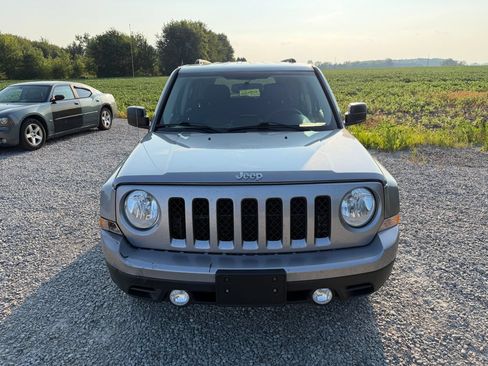 Used 2016 Jeep Patriot Sport w/ Power Value Group AWD/4WD image 26