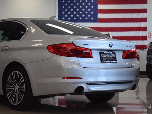 Used 2018 BMW 530i xDrive AWD/4WD image 15