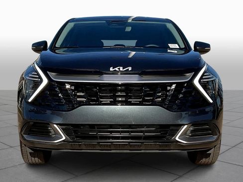 Used 2025 Kia Sportage EX image 3