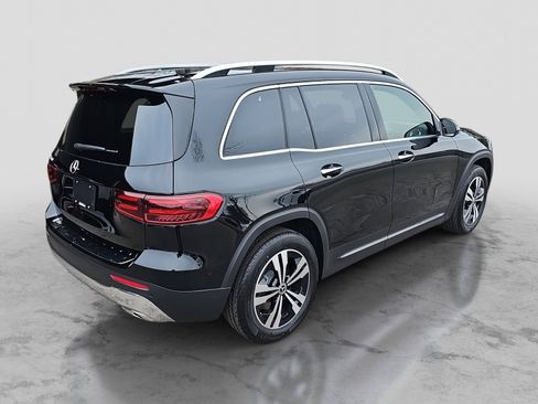New 2026 Mercedes-Benz GLB 250 image 5