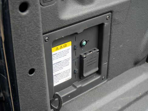 Used 2022 Ford F150 Raptor w/ Equipment Group 801A High image 39