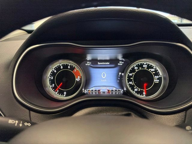 Used 2022 Jeep Cherokee Limited AWD/4WD image 33