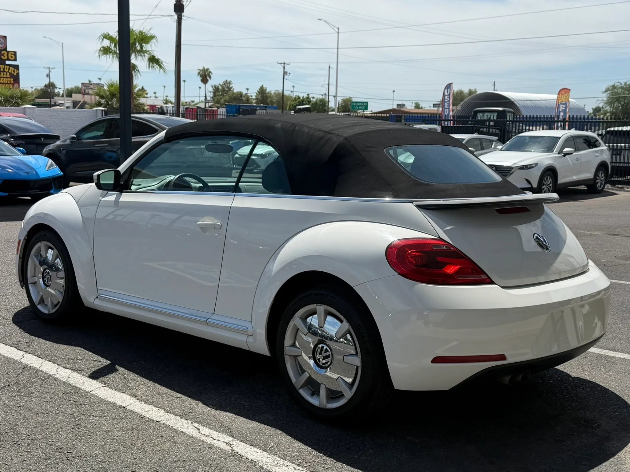 Used 2013 Volkswagen Beetle 2.5 FWD image 5