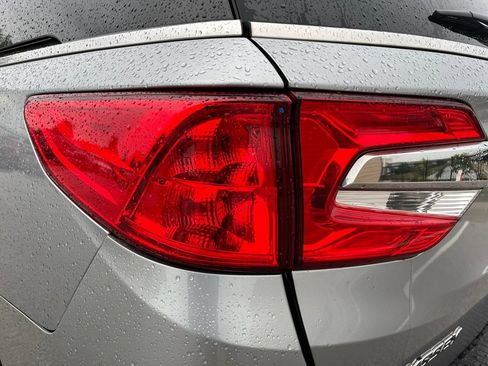 Used 2020 Honda Odyssey EX-L image 7