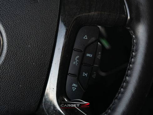 Used 2017 Chevrolet Express 2500 image 27