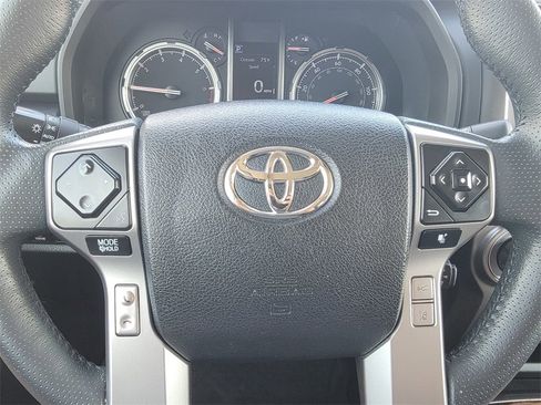 Used 2022 Toyota 4Runner Limited image 34