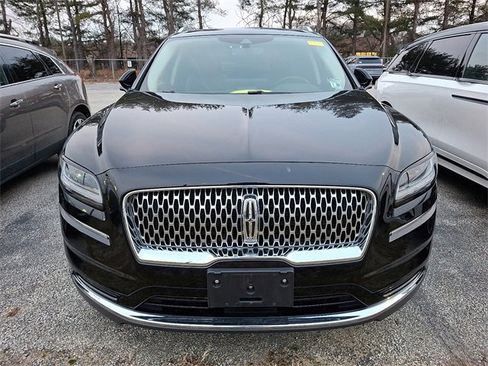 Used 2023 Lincoln Nautilus Reserve w/ Cargo Utility Package image 2
