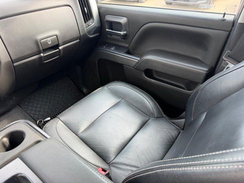 Used 2019 Chevrolet Silverado 1500 LT AWD/4WD image 15